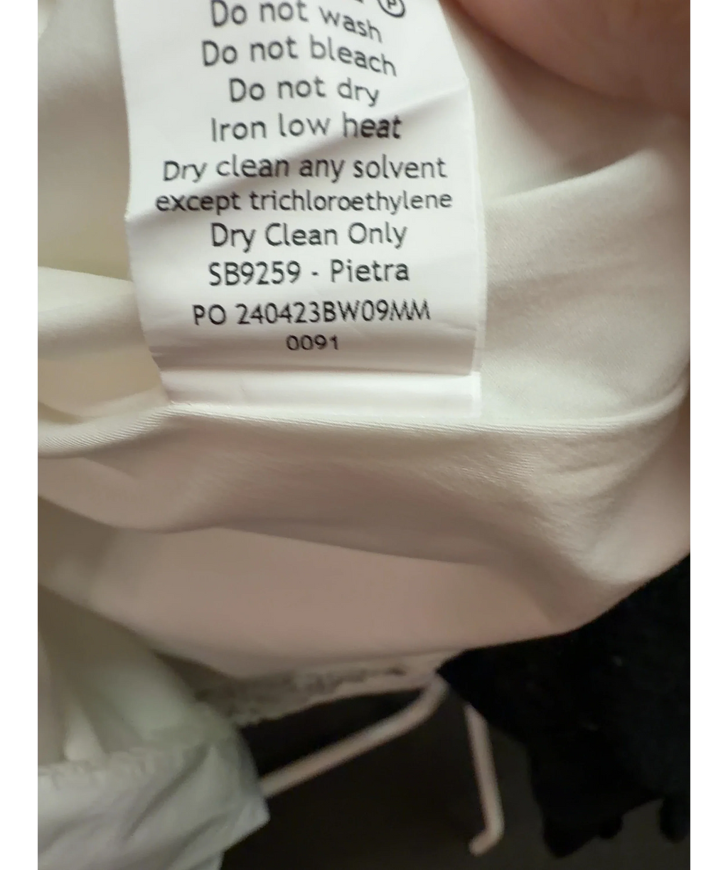 House of CB White Pietra, size UK M — care label