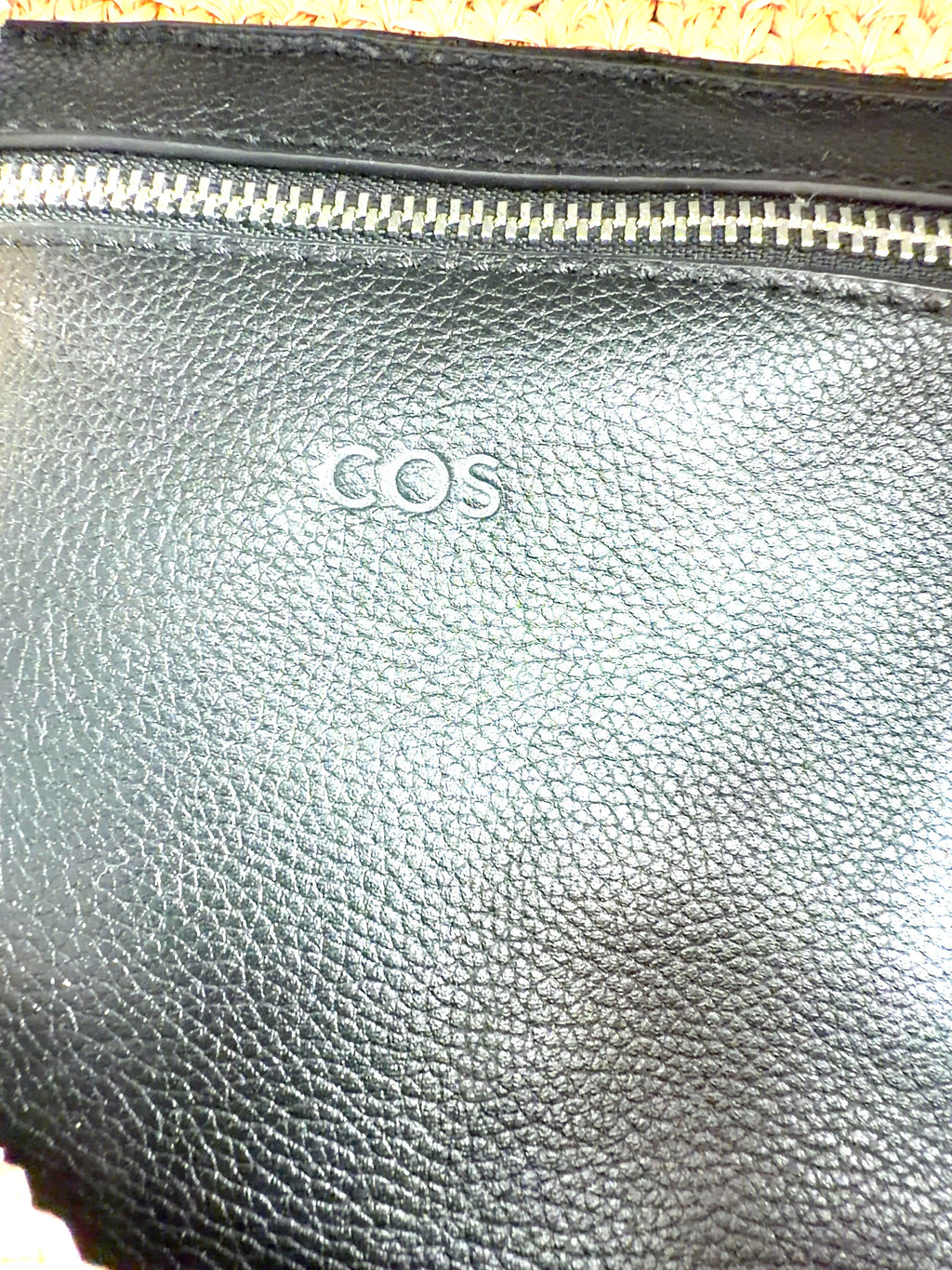 cos Beige Colour — label