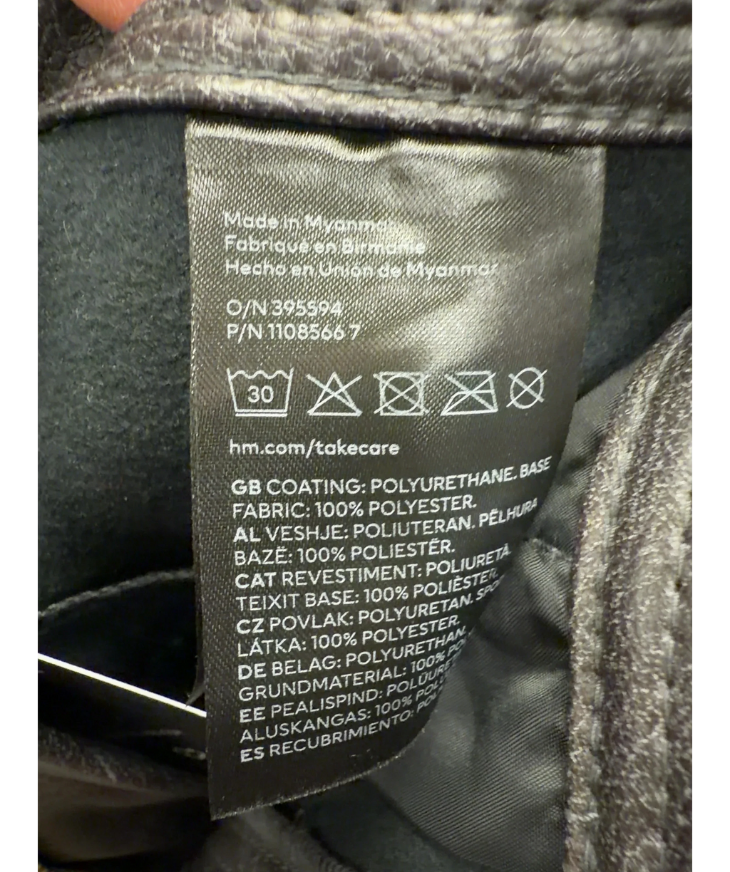 H&M Black Colour, size UK 6 — label