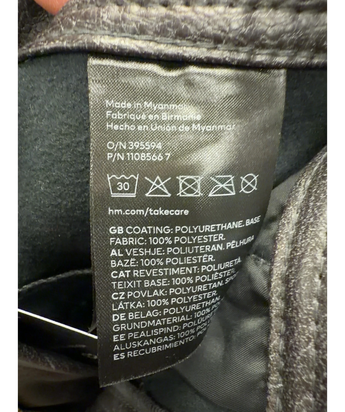 H&M Black Colour, size UK 6 — label