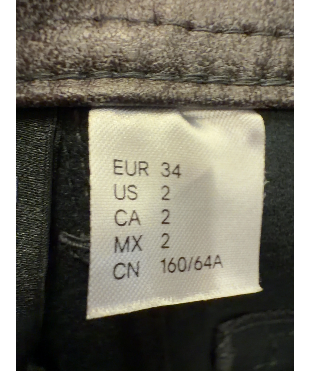 H&M Black Colour, size UK 6 — care label