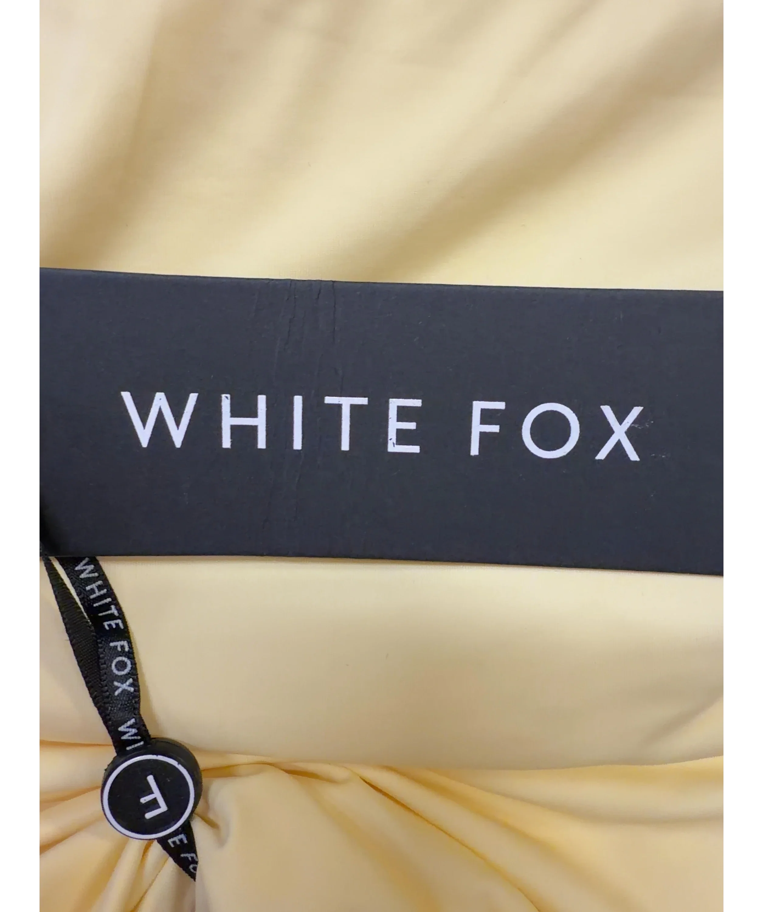 WHITE FOX Yellow Lack of Love One Shoulder Top, size UK XS — detail