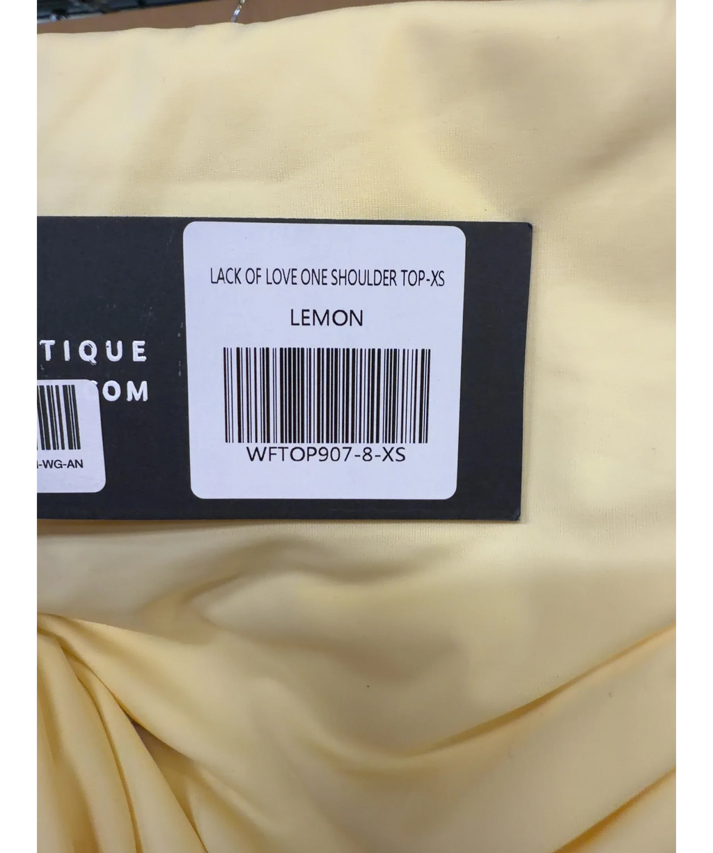 WHITE FOX Yellow Lack of Love One Shoulder Top, size UK XS — care label