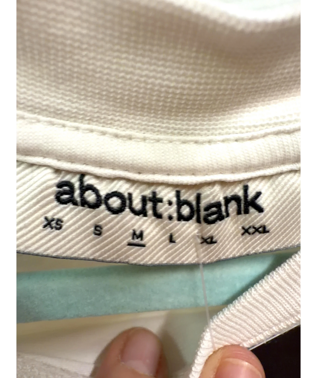 about:blank White Sports Division T-Shirt, size UK M — detail