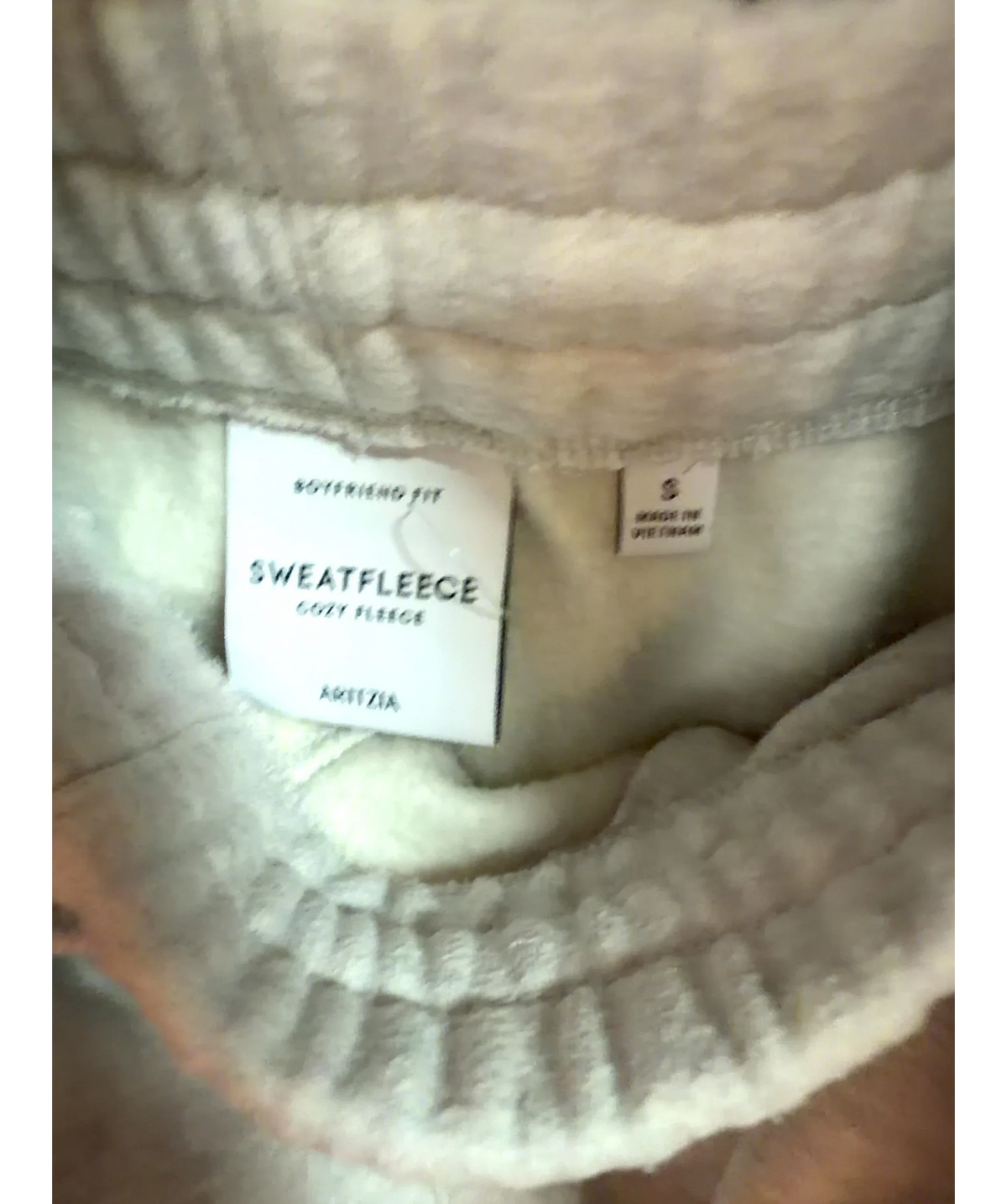 ARITZIA Grey Colour, size UK S — fabric detail