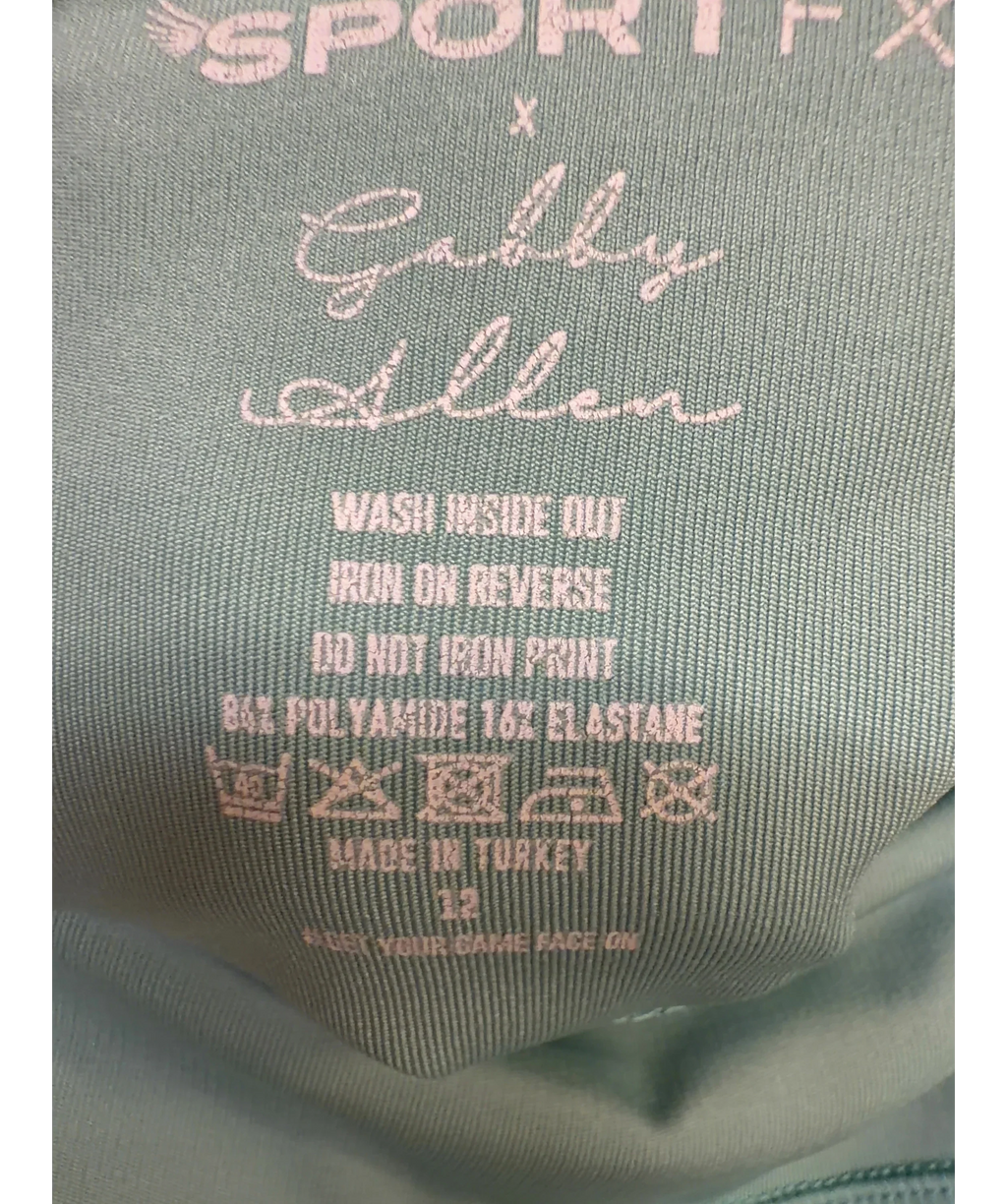 Sport FX Green Colour, size UK 12 — label