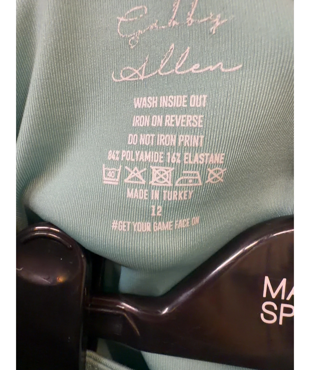 Sport FX Green Colour, size UK 12 — care label