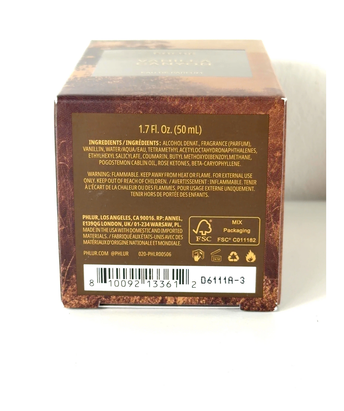 Phlur Shade, size 50ml — fabric detail