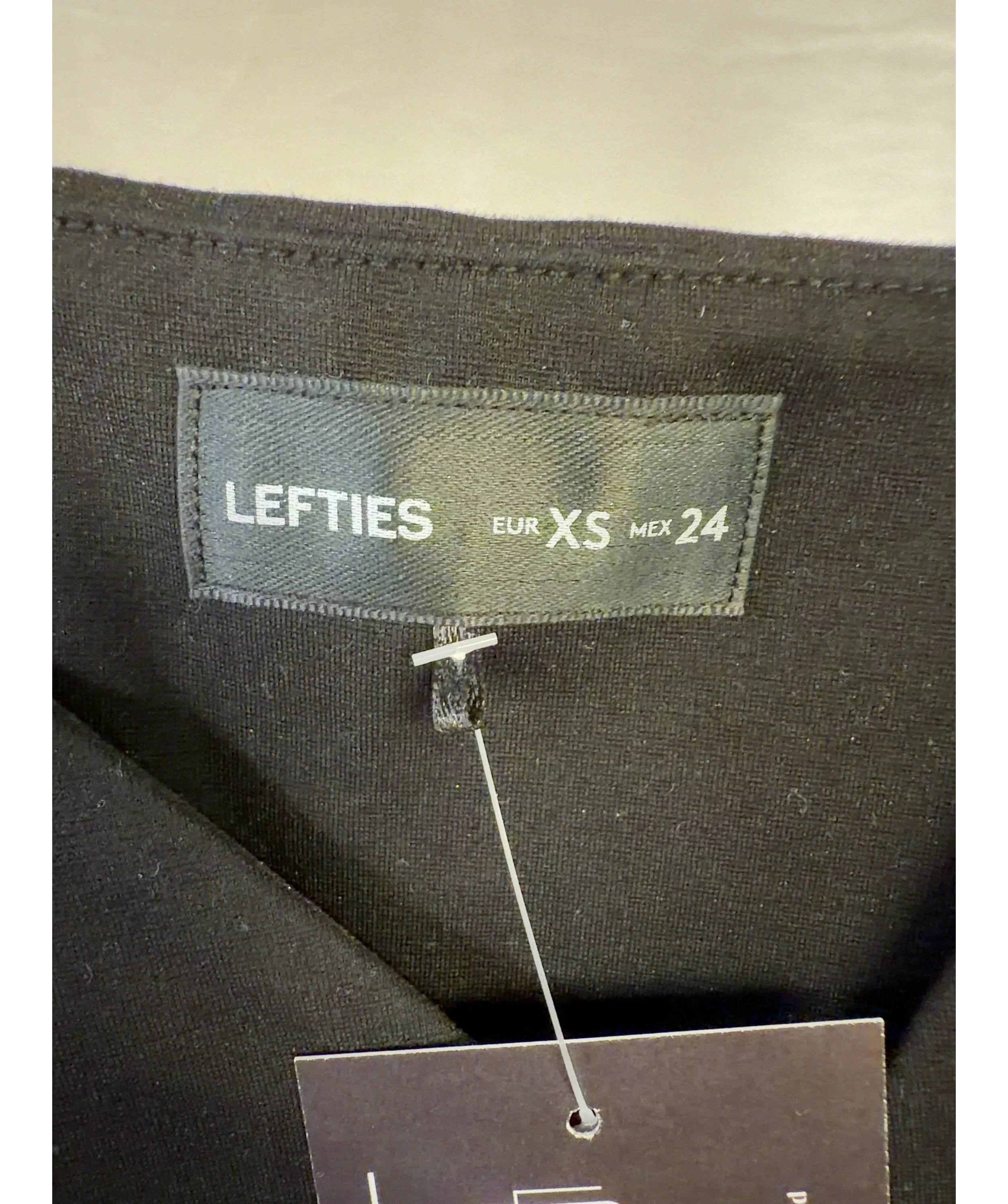 Lefties Black Colour, size UK XS — detail