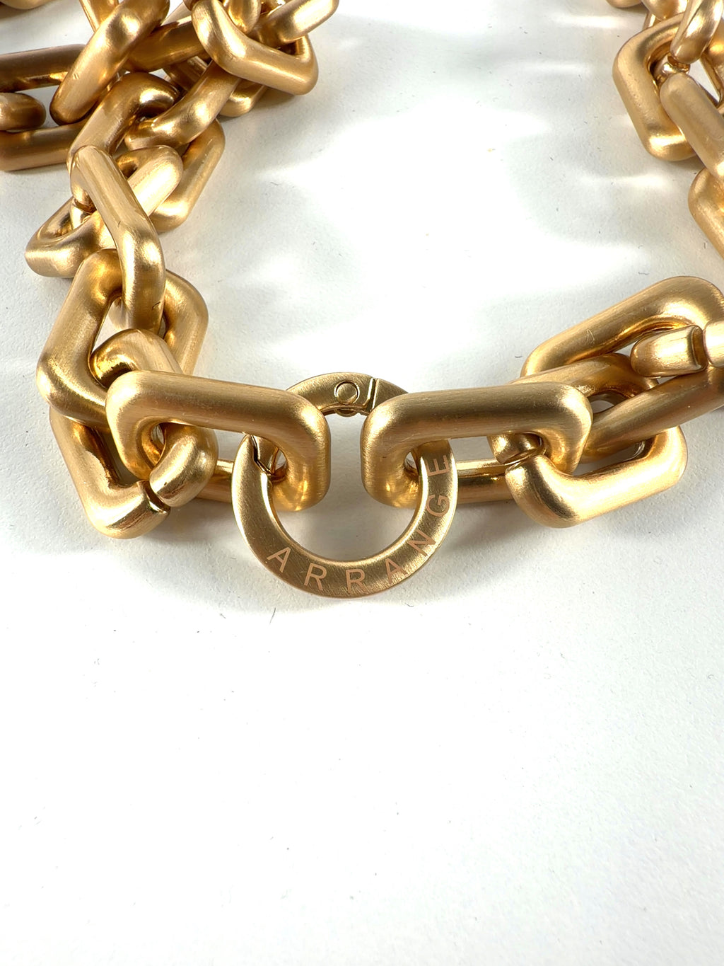 ARRANGE gold chunky metallic chain necklace — detail