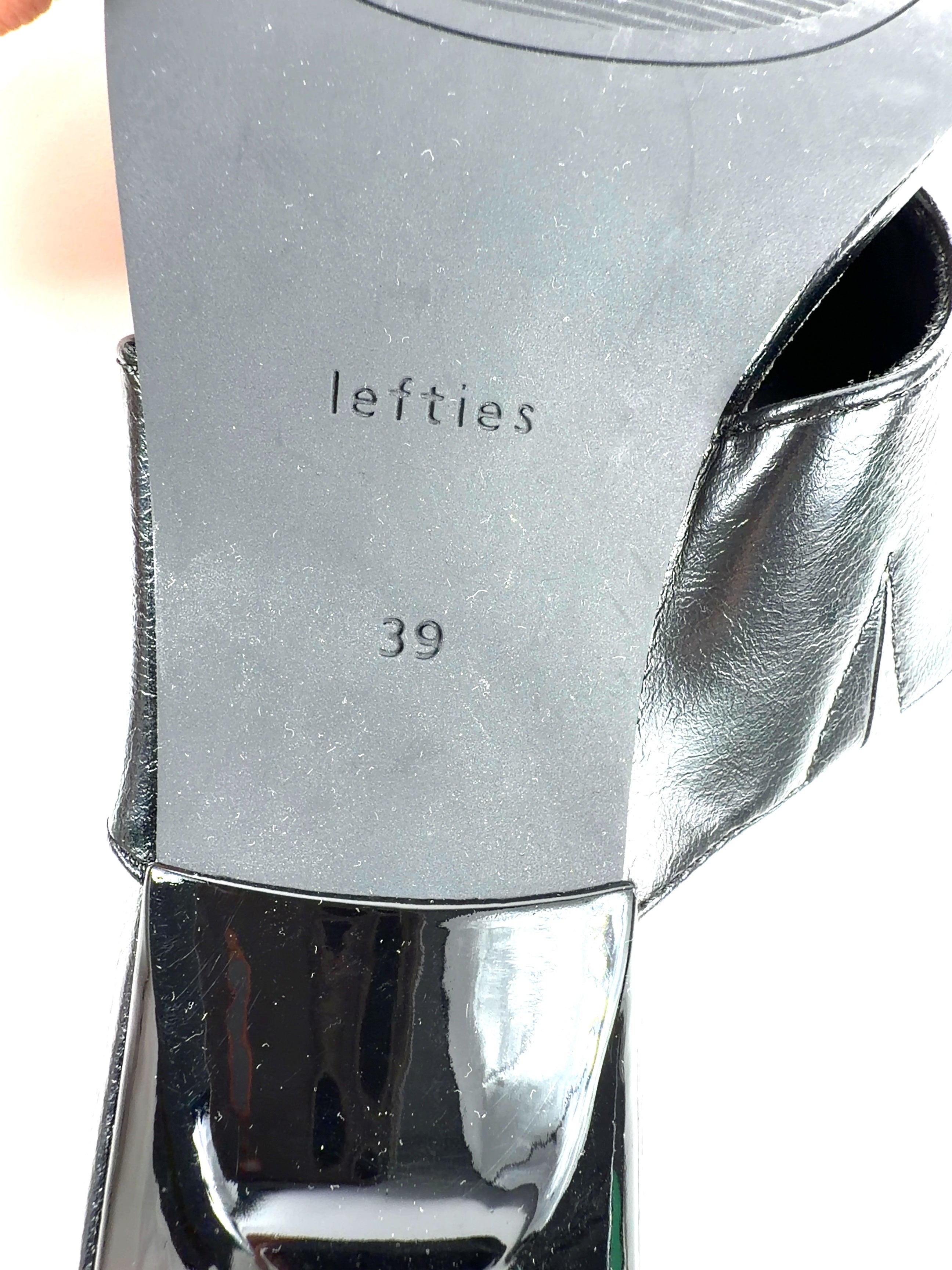 Lefties Black Black Square Toe Toe-Post Heeled Mule Sandals, size UK 6 EU 39 👠 — additional view