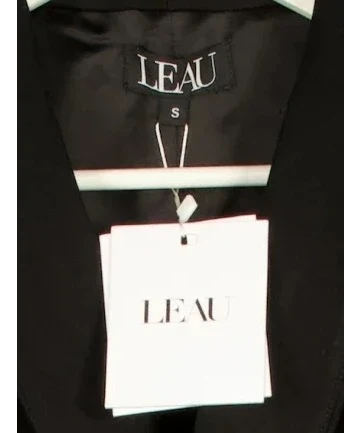 Leau Black Colour, size UK S — detail