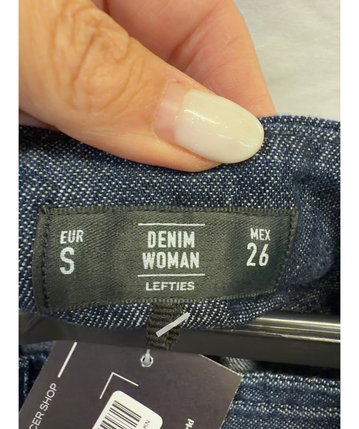 Lefties Blue Colour, size UK S — care label