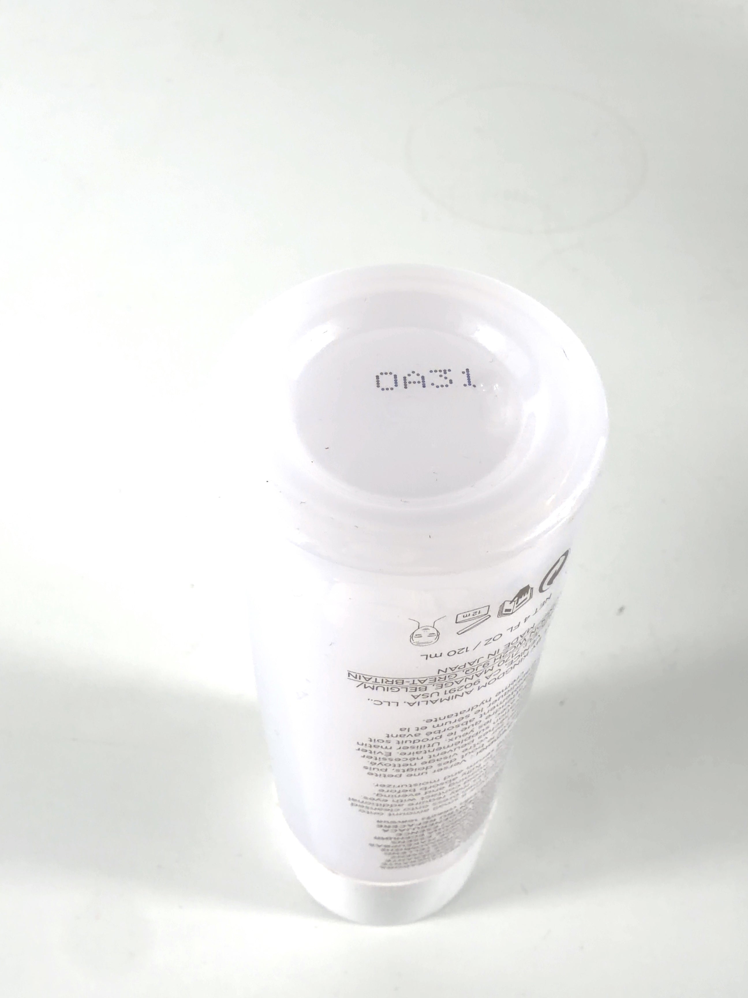 Hourglass Equilibrium Restoring Essence, size 120ml — detail