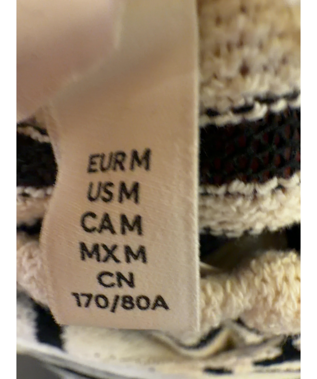 H&M Cream Colour, size UK M — fabric detail