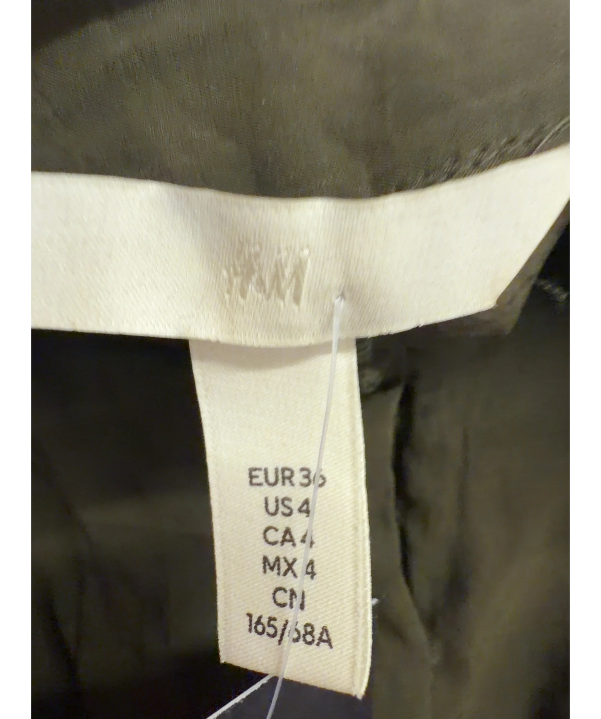 H&M Green Colour, size UK 8 — detail