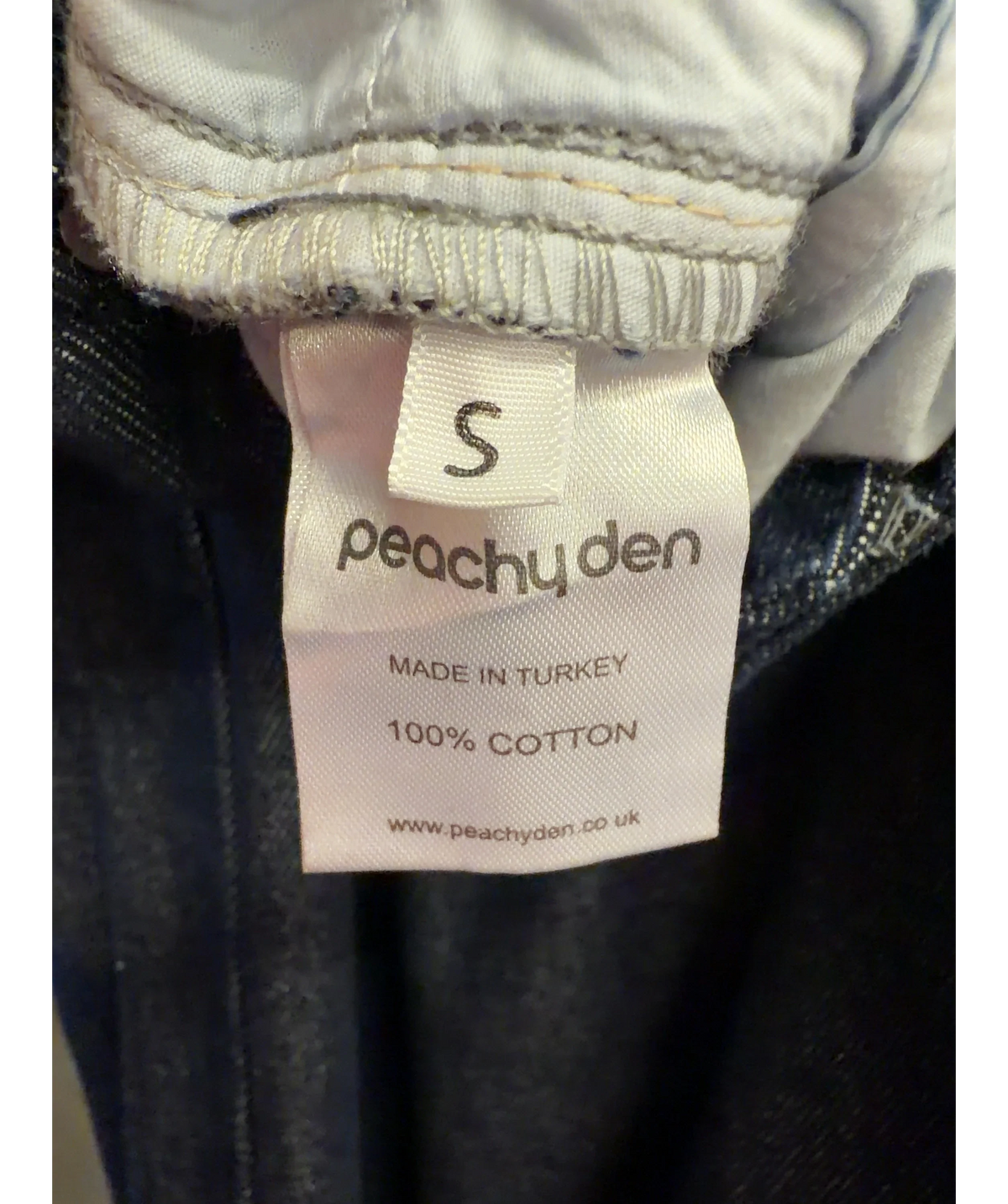 PEACHY DEN Blue Stevie Low Rise Jeans, size UK S — label