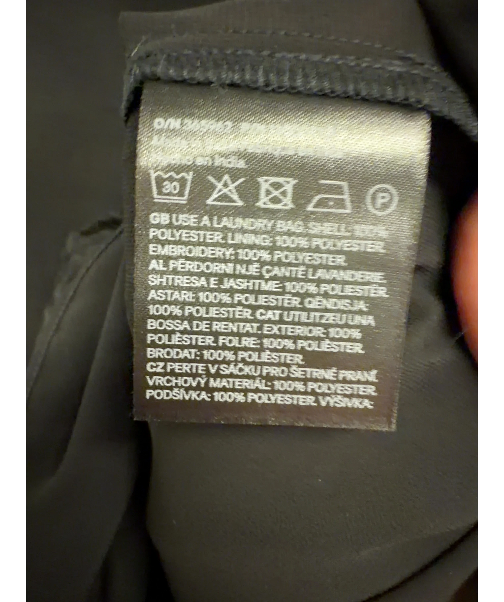 H&M Black Colour, size UK 8 — label