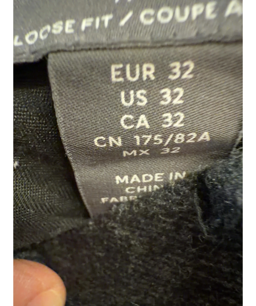 H&M Grey Colour, size W32 — care label