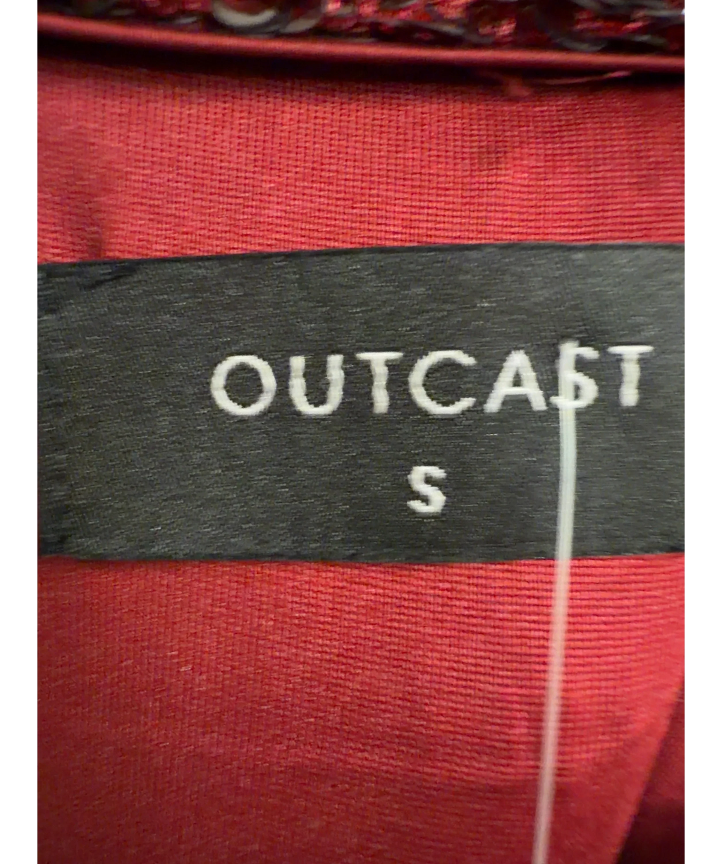 Outcast Red Colour, size UK S — detail