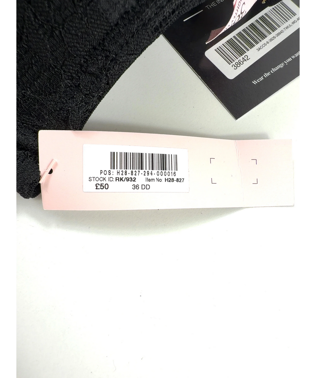 VICTORIA'S SECRET Black Black Lightly Lined Demi Lace Bra, size UK 36DD — label