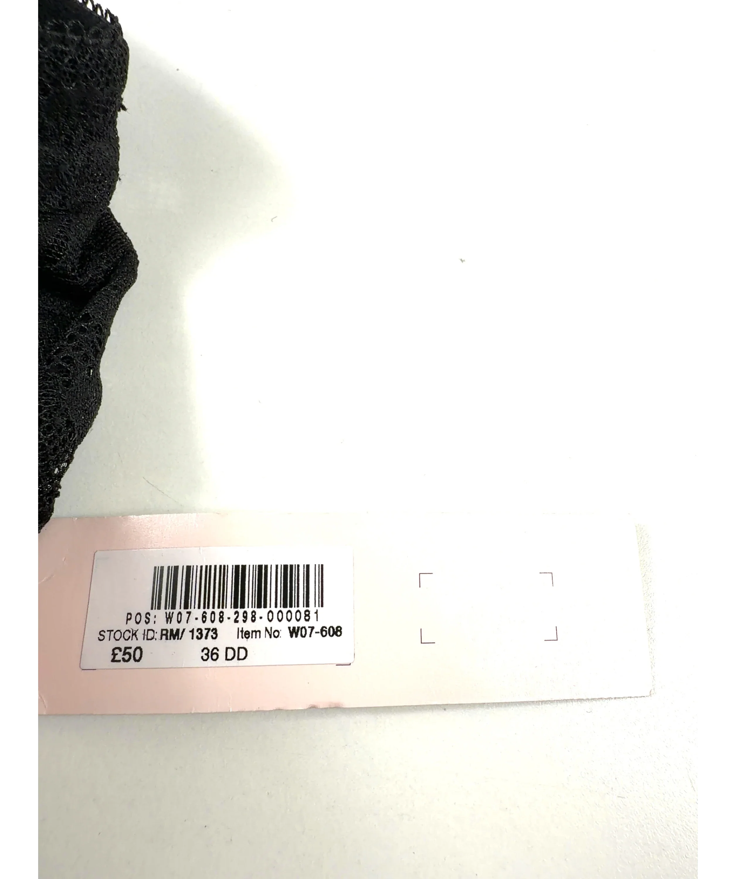 VICTORIA'S SECRET Black Colour, size UK 36DD — label