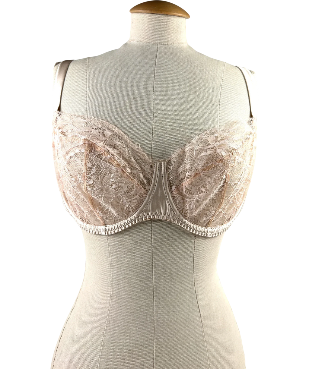 FLEUR OF ENGLAND Pink Fleur of England Signature Lace Balcony Bra Blush Pink UK 36DD, size UK 36DD — front