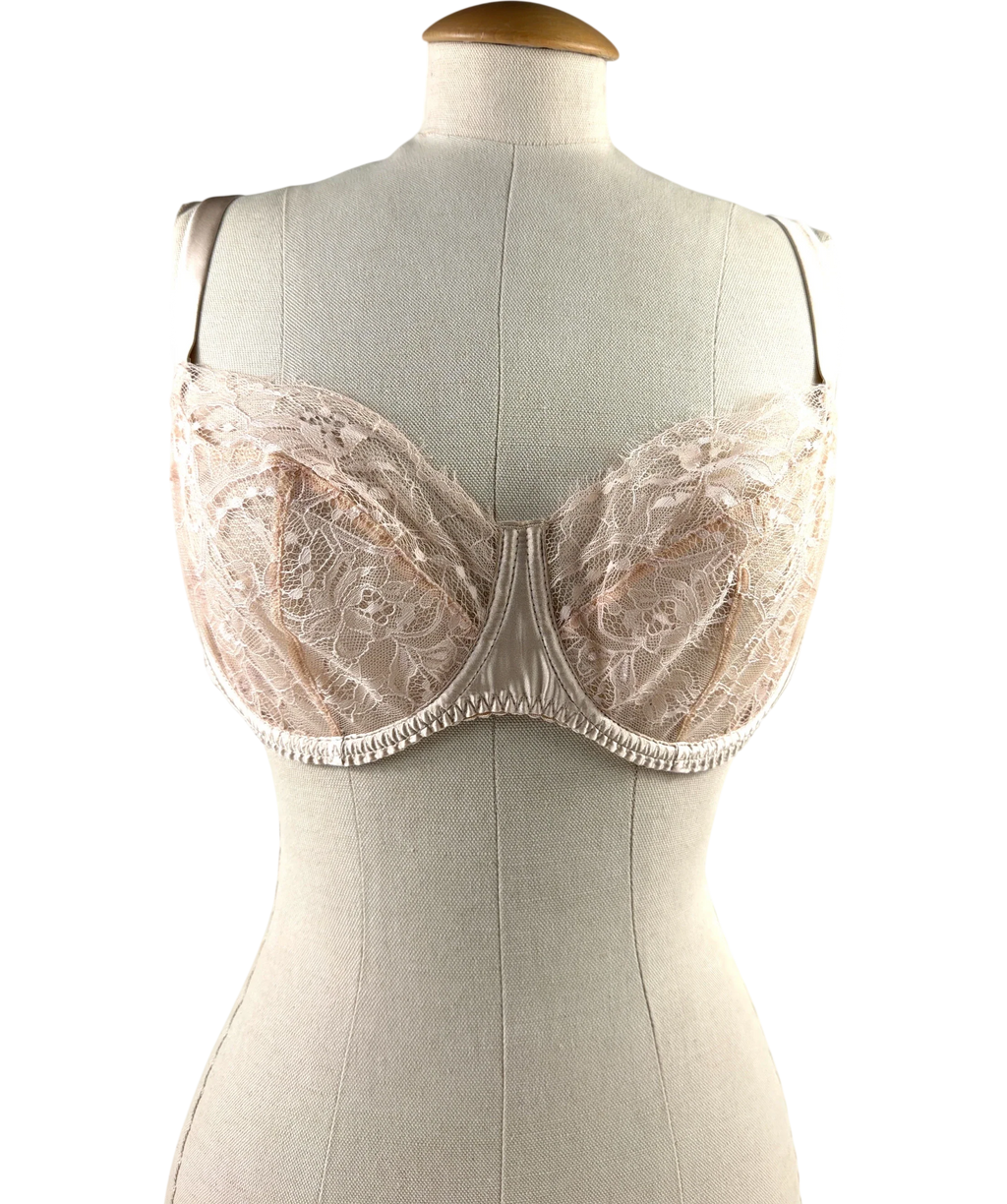 FLEUR OF ENGLAND Pink Fleur of England Signature Lace Balcony Bra Blush Pink UK 36DD, size UK 36DD — front