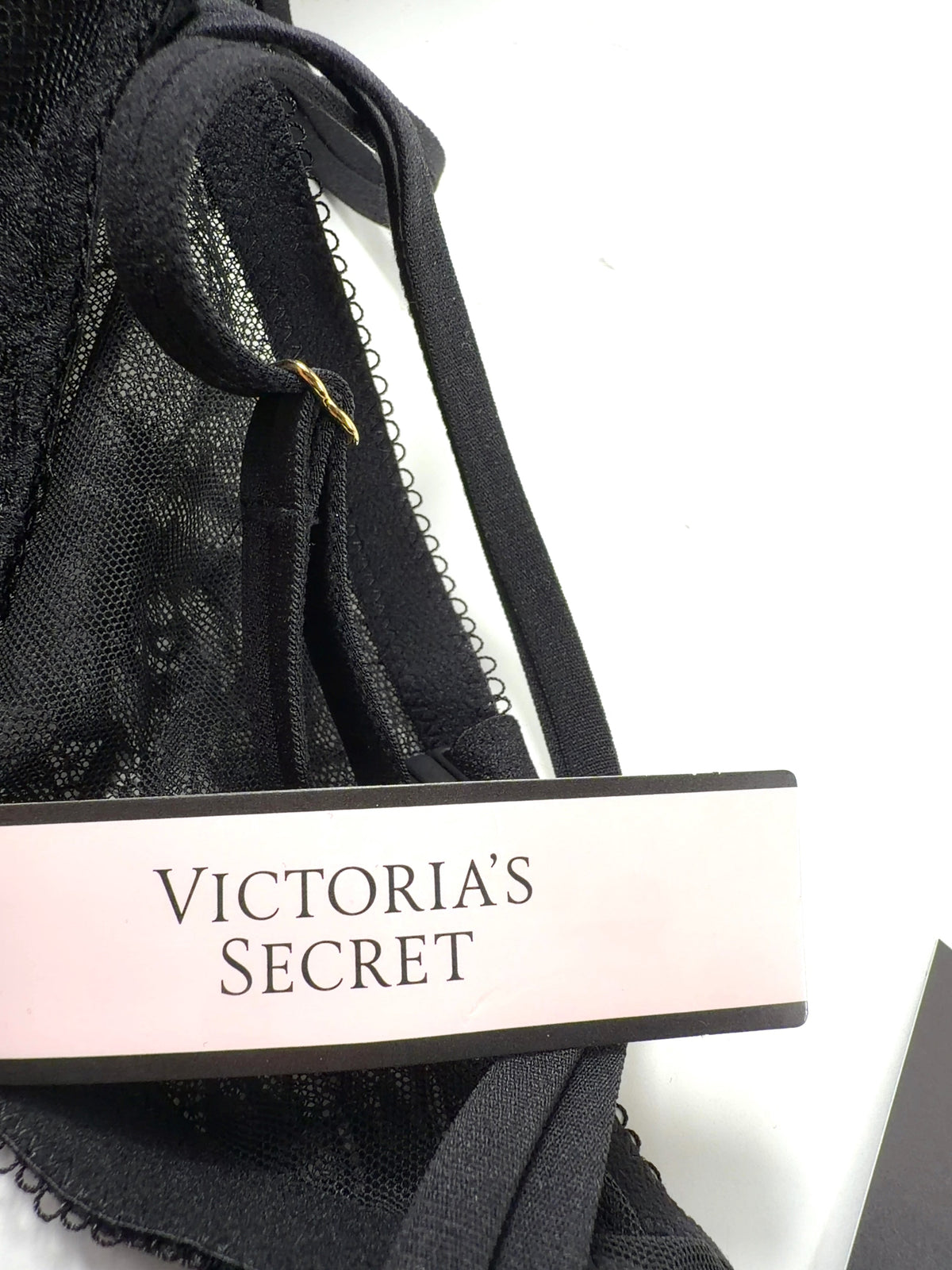 VICTORIA'S SECRET Black Push-Up Lace Bra, size UK 36DD — detail
