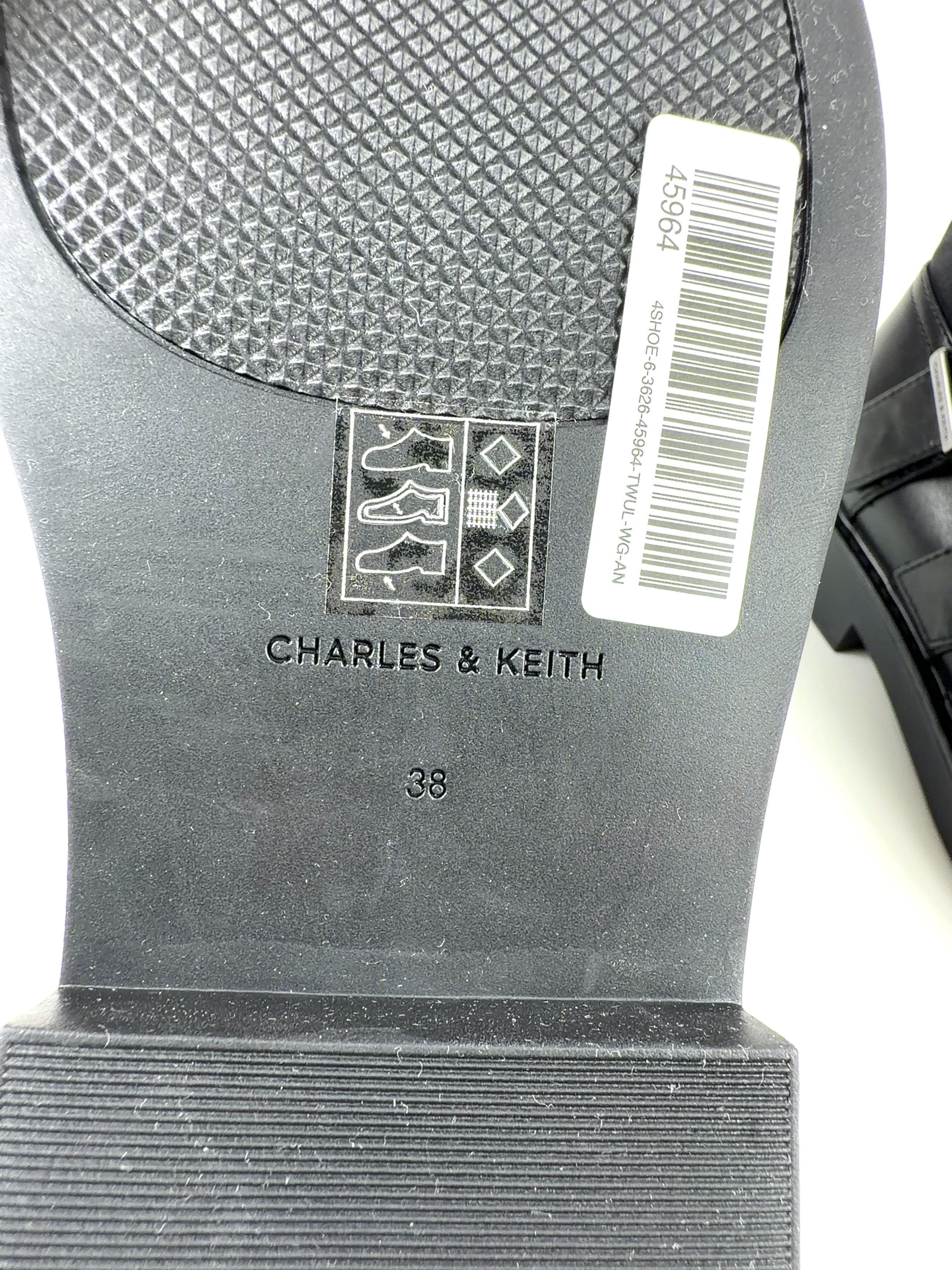 Charles & Keith Black double-buckle calf boots, size UK 5 EU 38 👠 — fabric detail