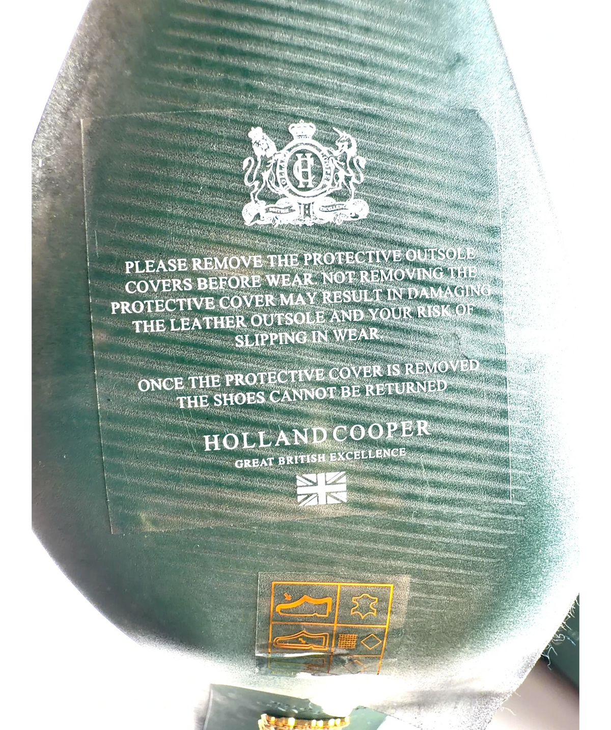 Holland Cooper London Heeled Boots in Black leather with Gold HC Monogram UK 8 — Materials