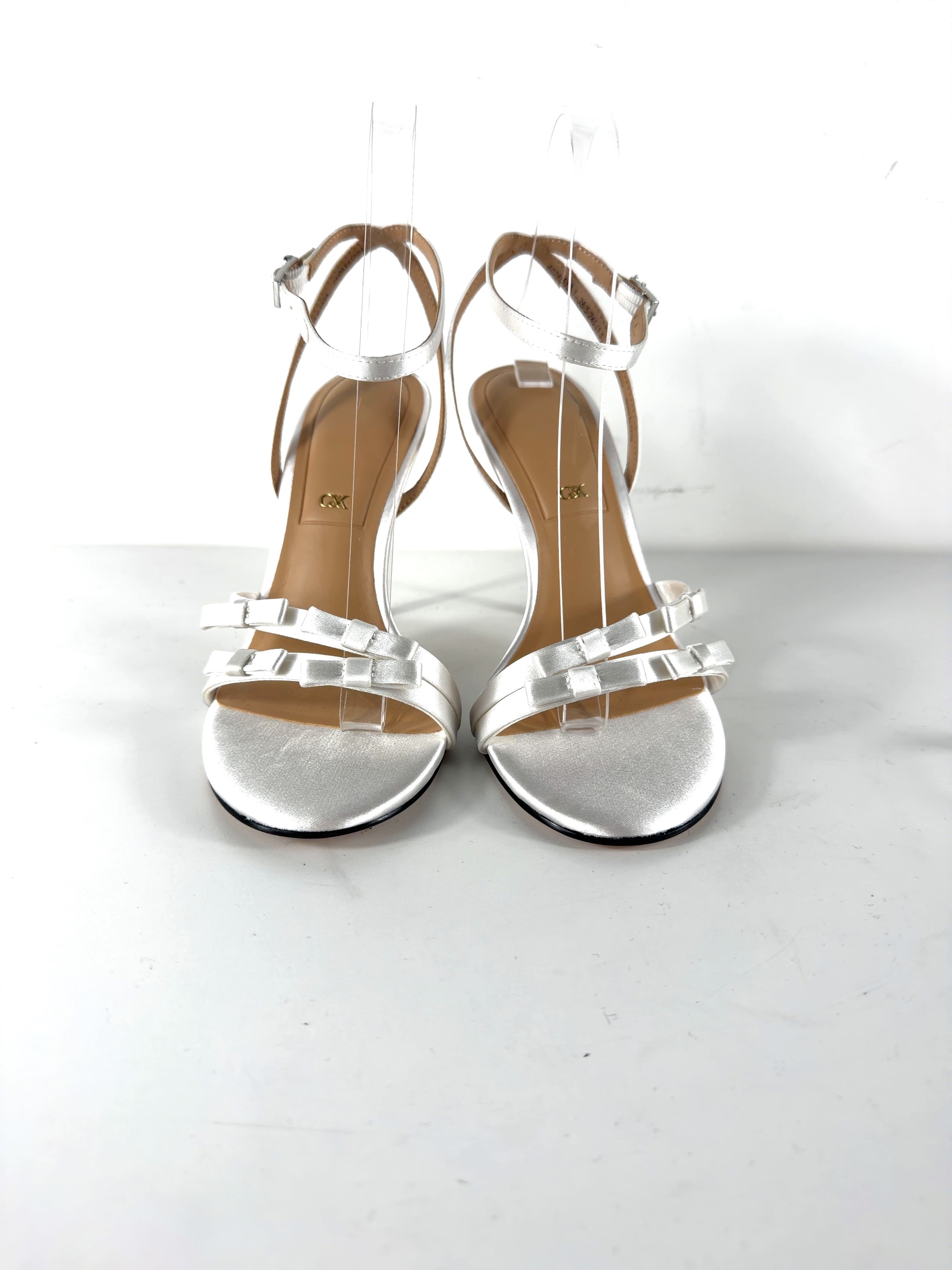 Charles & Keith White Jessy Bow Ankle-Strap Stiletto-Heel Sandals, size UK 5 EU 38 👠 — detail