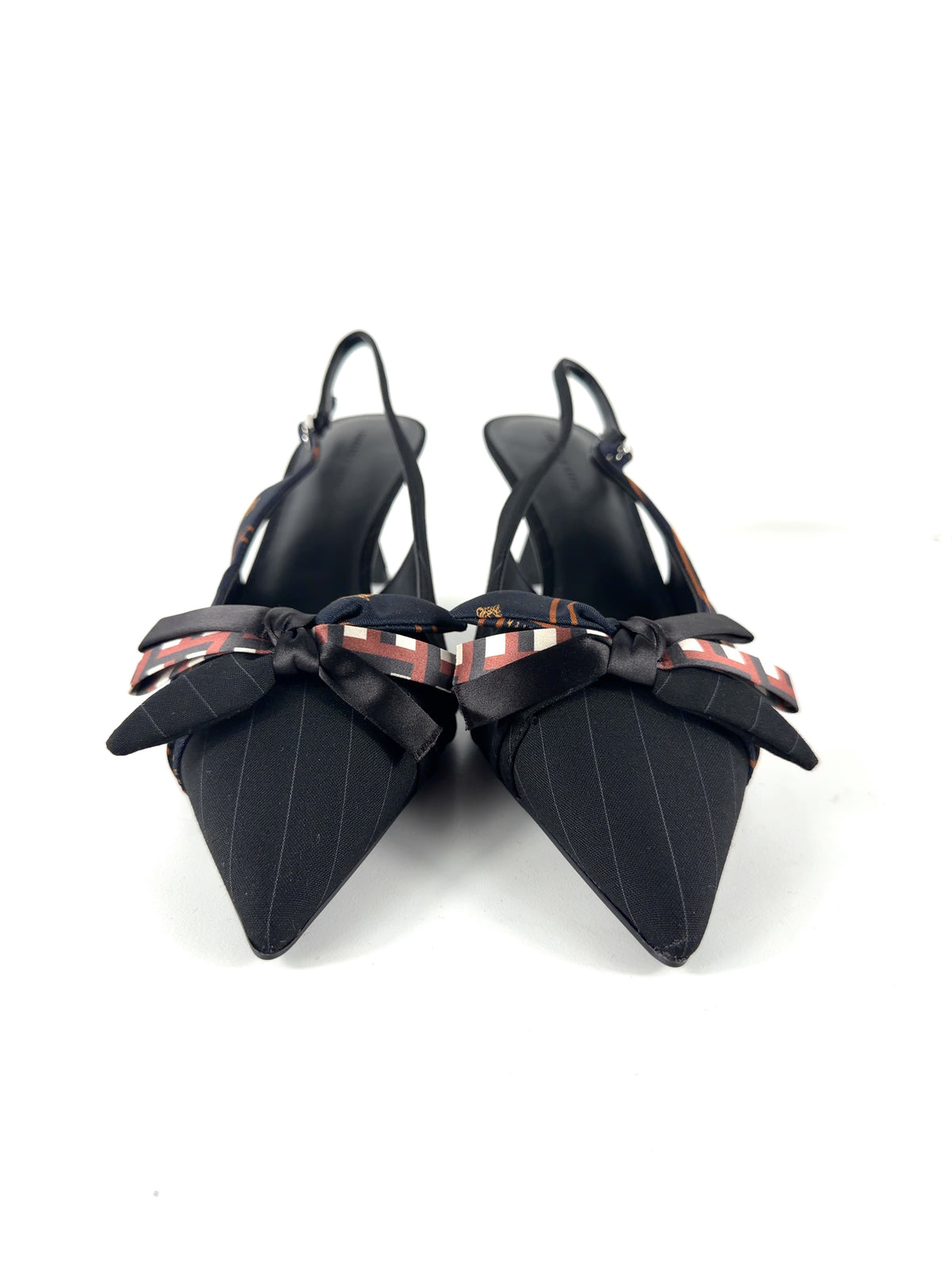 Charles & Keith Black Satin Printed-Bow Pointed Slingback Pumps, size UK 8 EU 41 👠 — detail