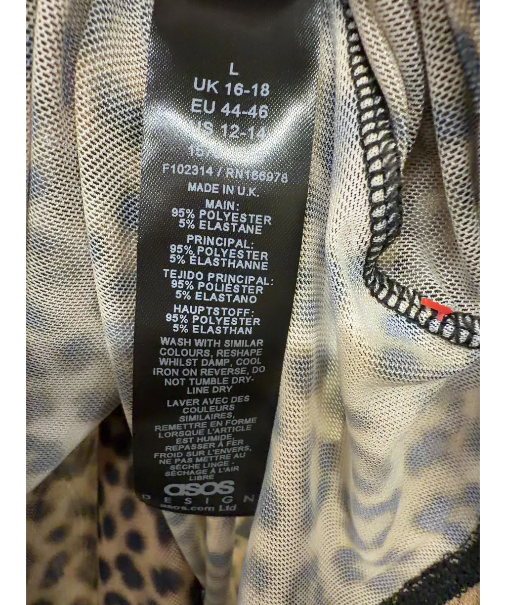 ASOS Brown Colour, size UK L — label