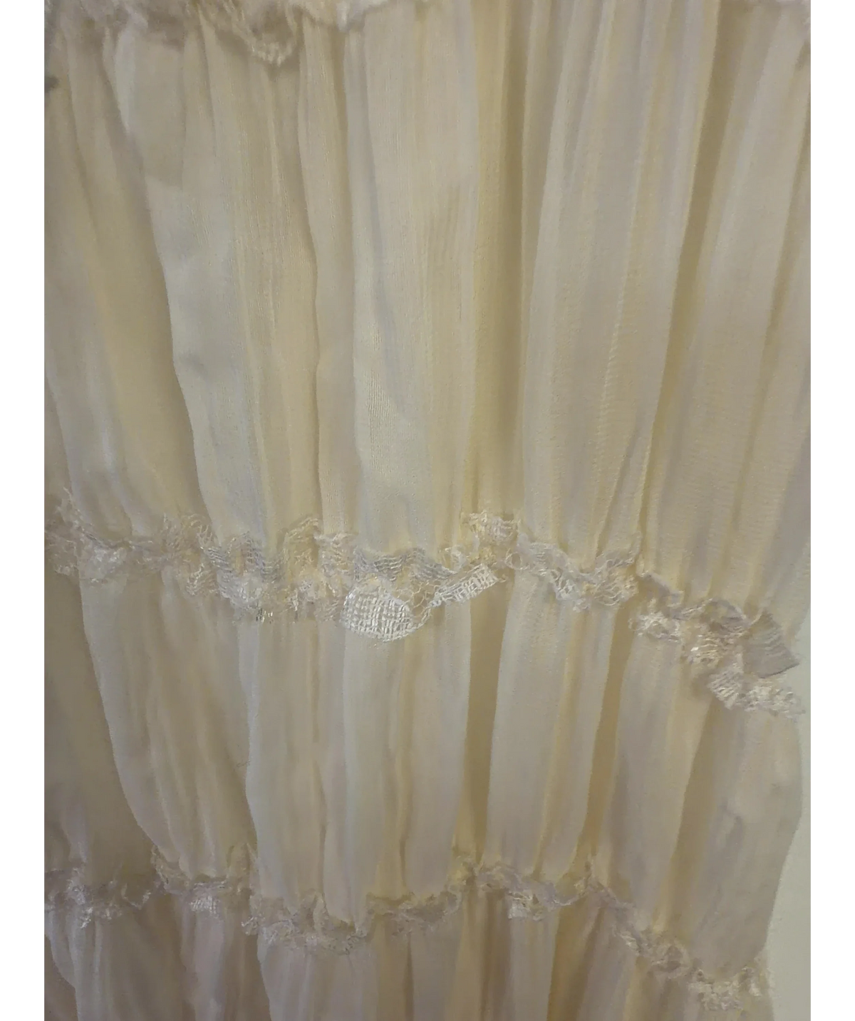 Arcina Ori Cream Colour, size UK L — detail