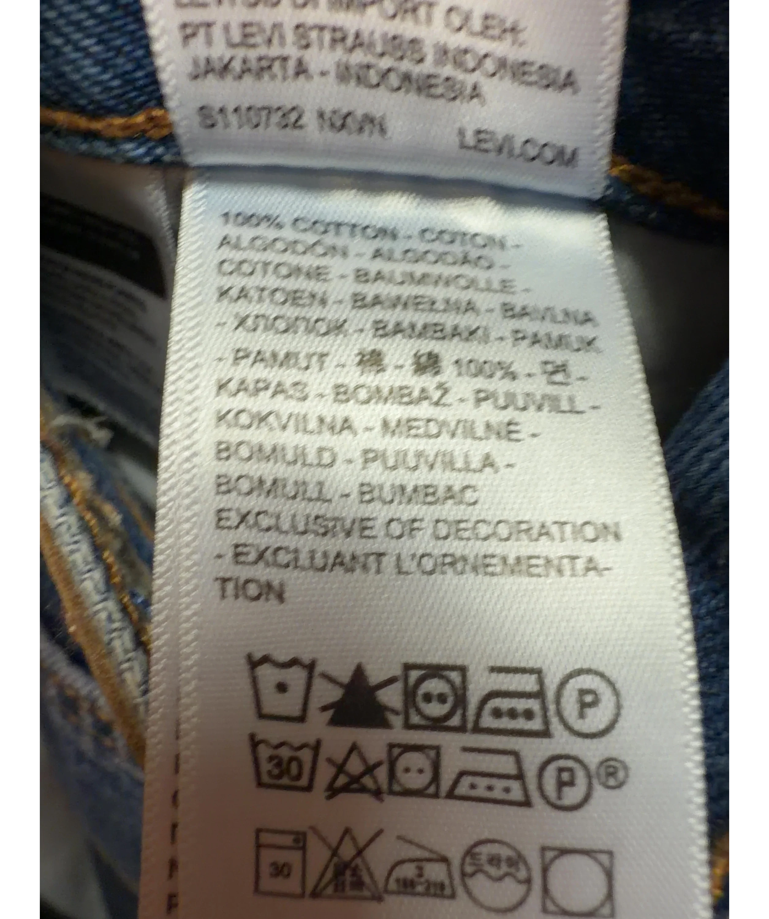 levis Blue Colour, size W26 — label