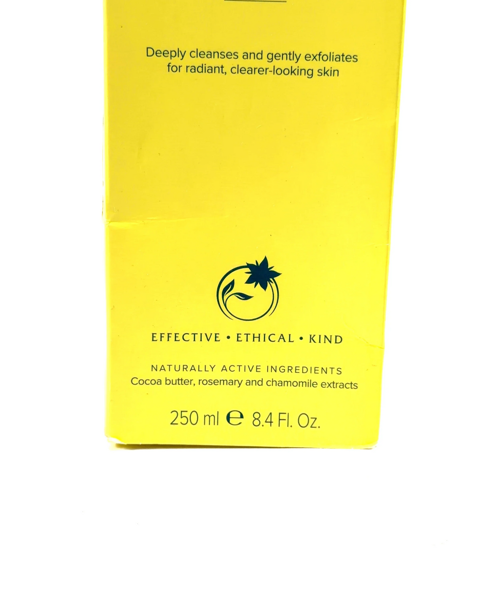 Liz Earle Liz Earle Cleanse & Polish Lemon & Neroli Starter Kit, size 250ml — care label