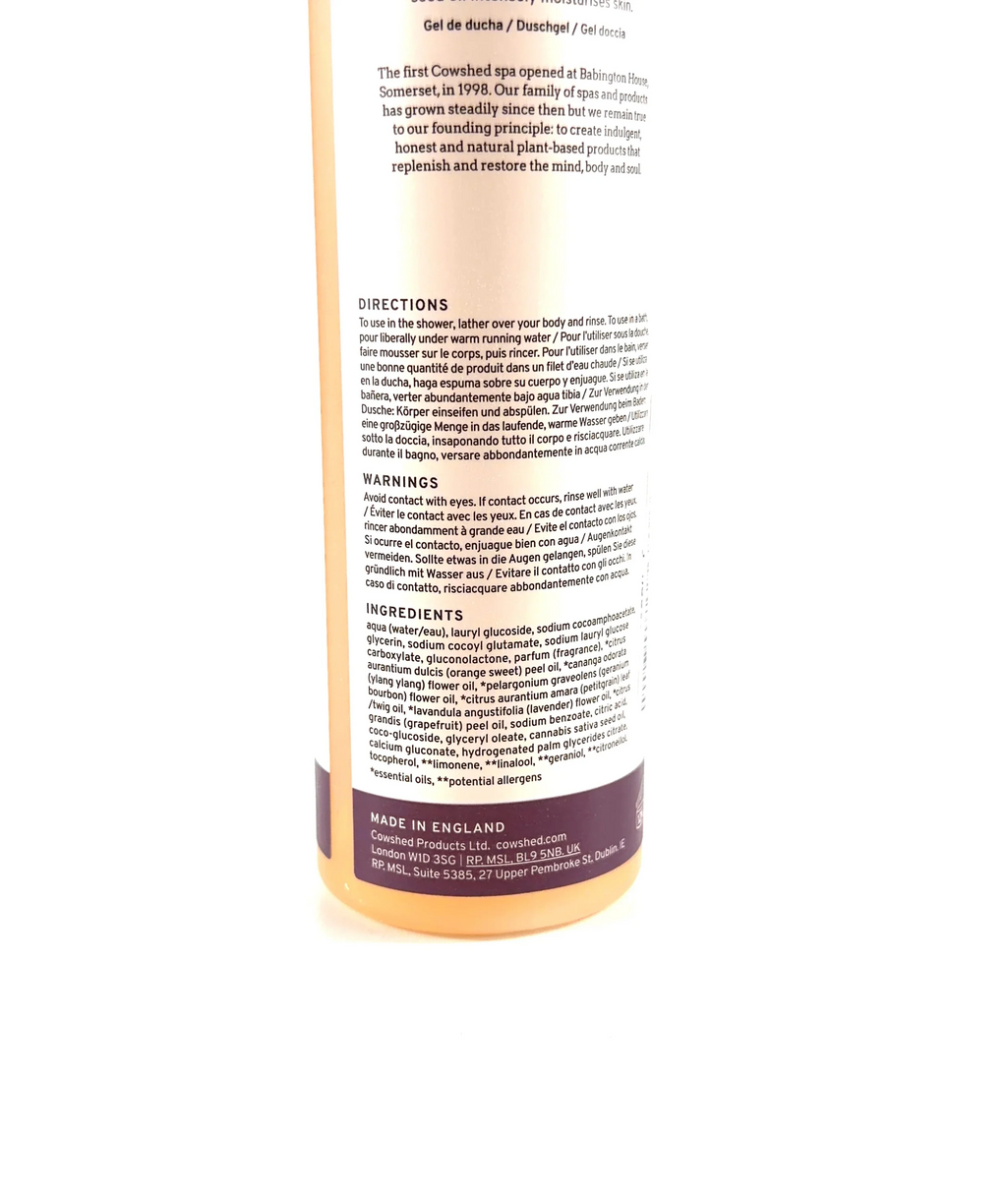 Cowshed Awake Bracing Bath & Shower Gel, size 300ml — fabric detail