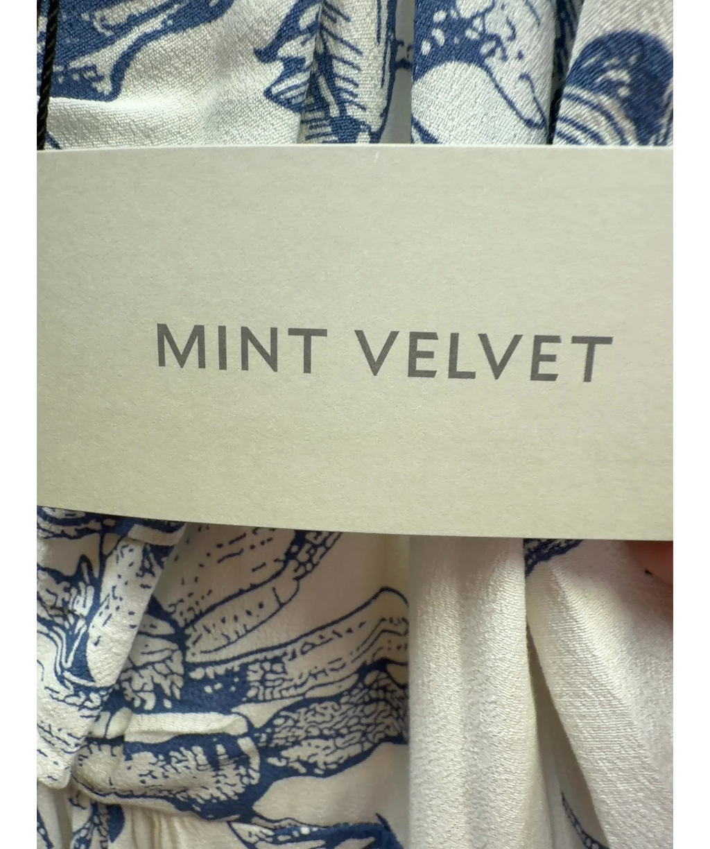 Mint Velvet Blue Blue Floral Maxi Dress, size UK 18 — detail