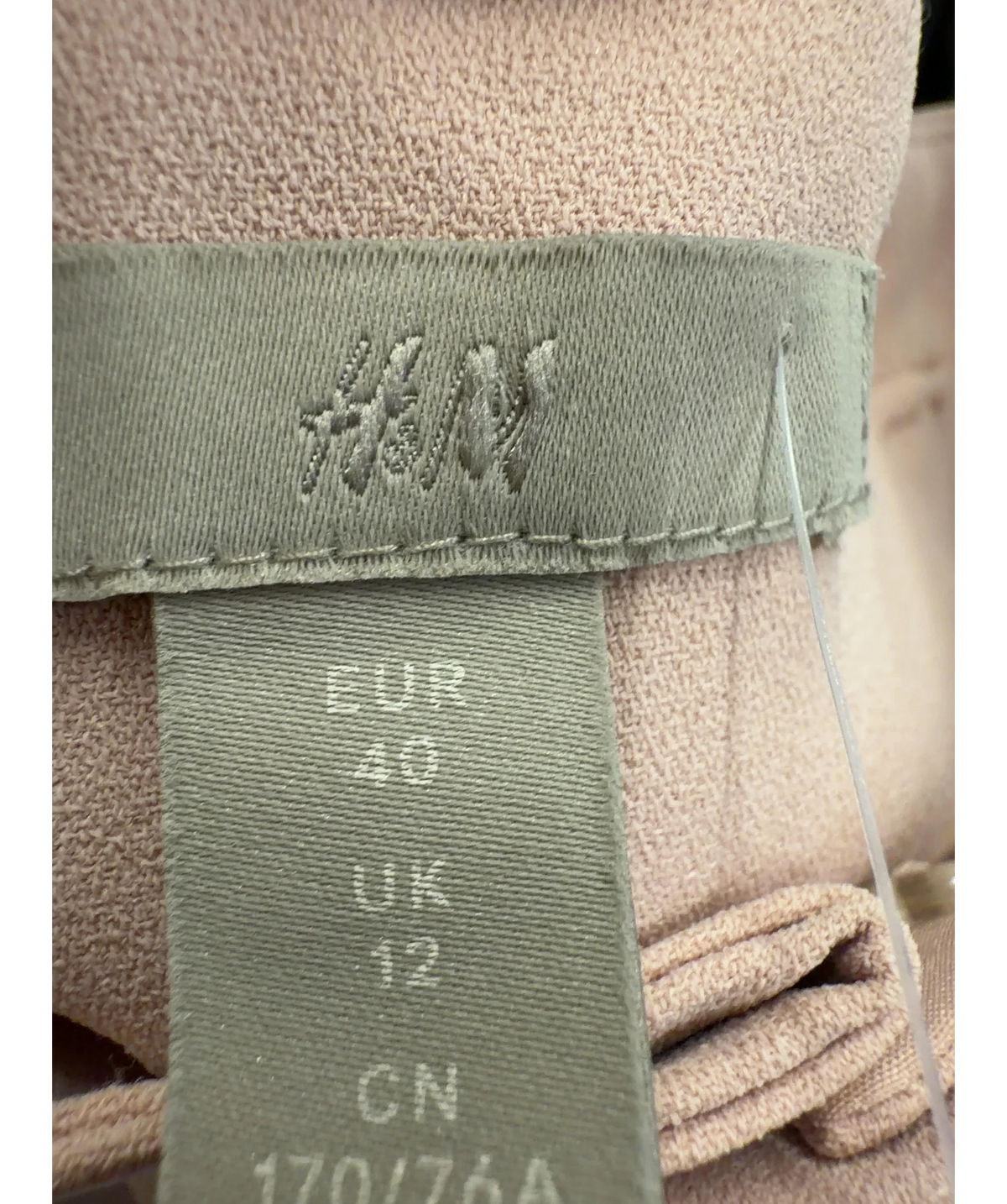 H&M Pink Colour, size UK 12 — detail