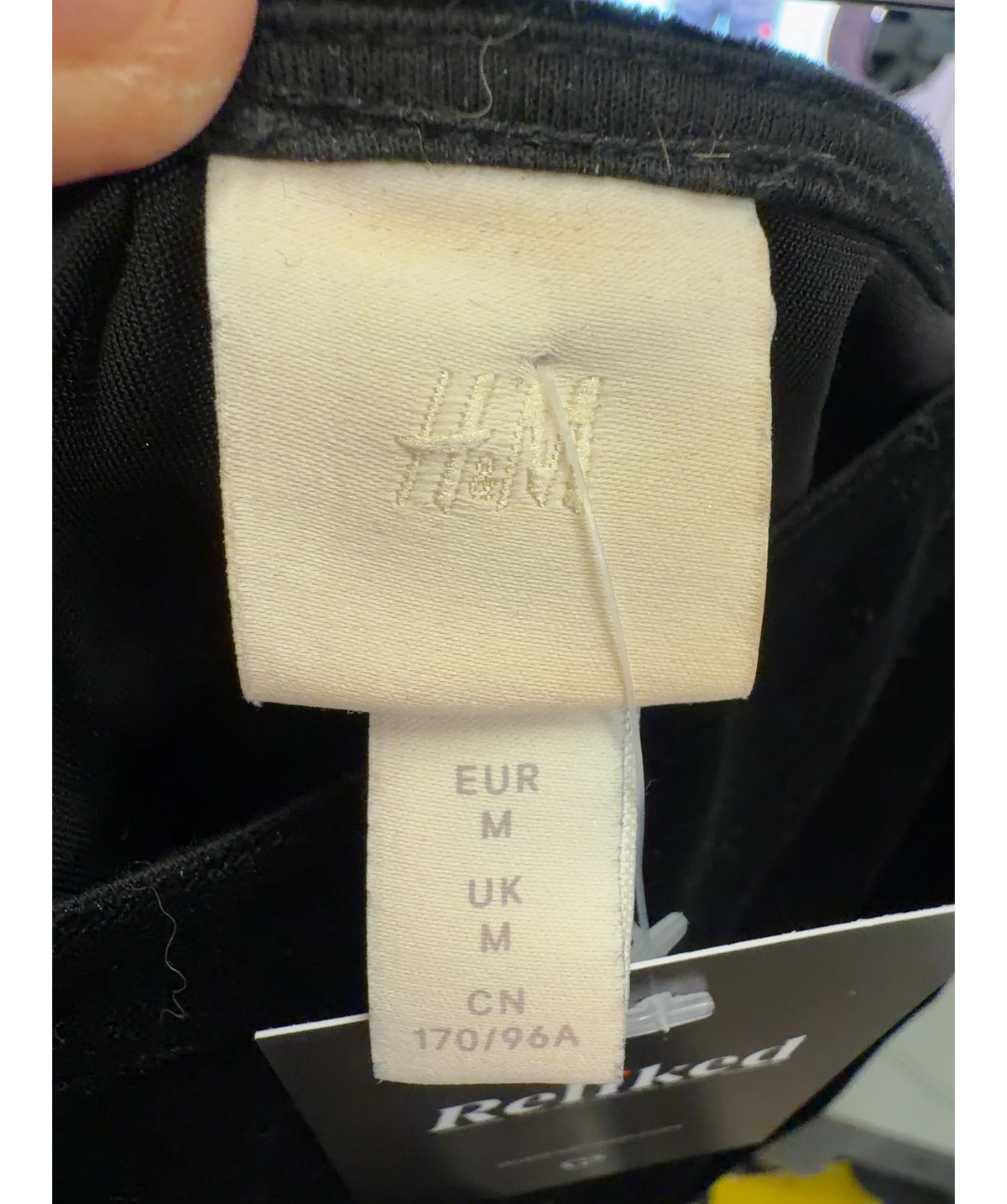 H&M Black Colour, size UK M — detail