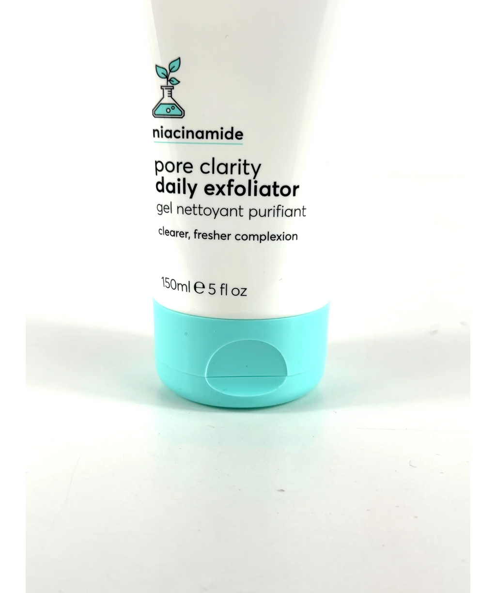 Super Facialist Clearskin Pore Clarity Daily Exfoliator, size 150ml — care label