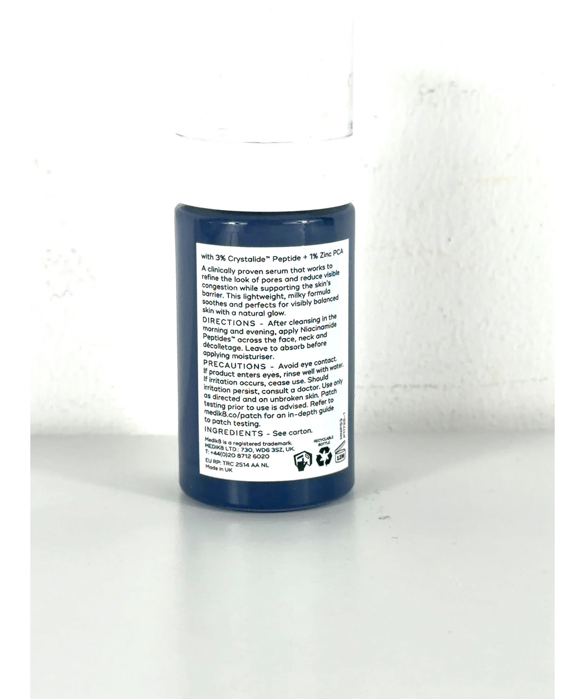 medik8 Niacinamide Peptides, size 30ml — fabric detail