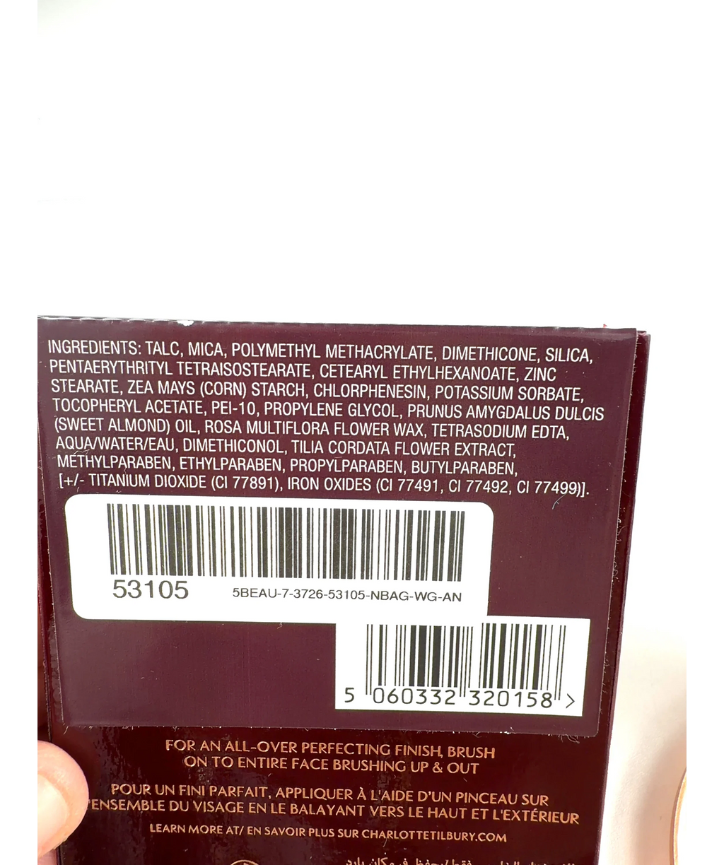 Charlotte Tilbury 2 MEDIUM/MOYEN Shade, size 8g — fabric detail