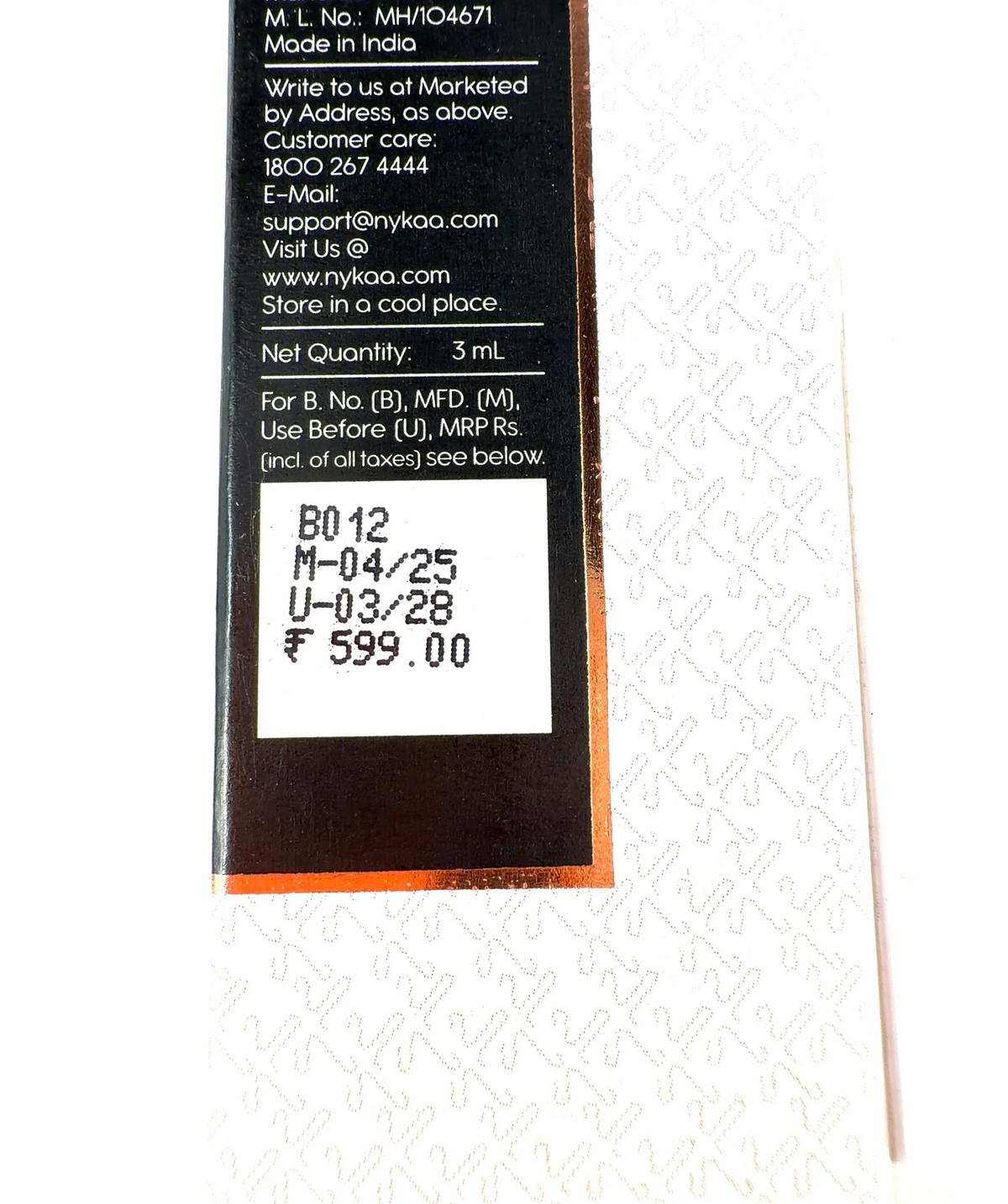 KAY BEAUTY Black Canvas Eye Stylist Liquid Eyeliner, size 3ml — detail