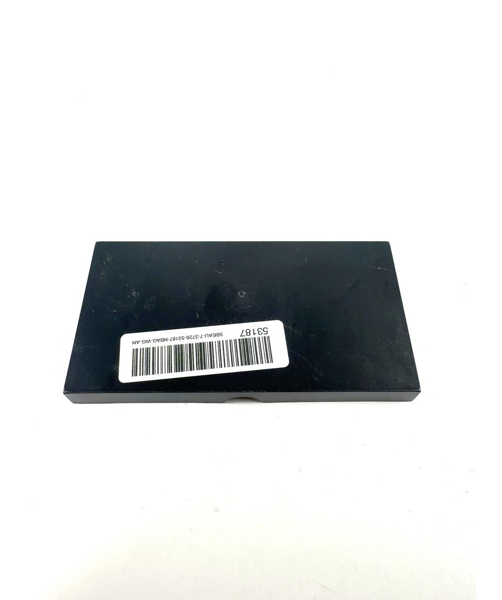 Smashbox Eyeshadow Palette, size 1 — fabric detail