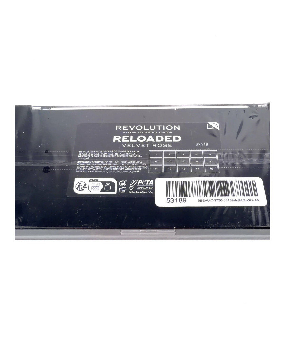 Revolution Velvet Rose Reloaded Eyeshadow Palette, size 1.10g — fabric detail