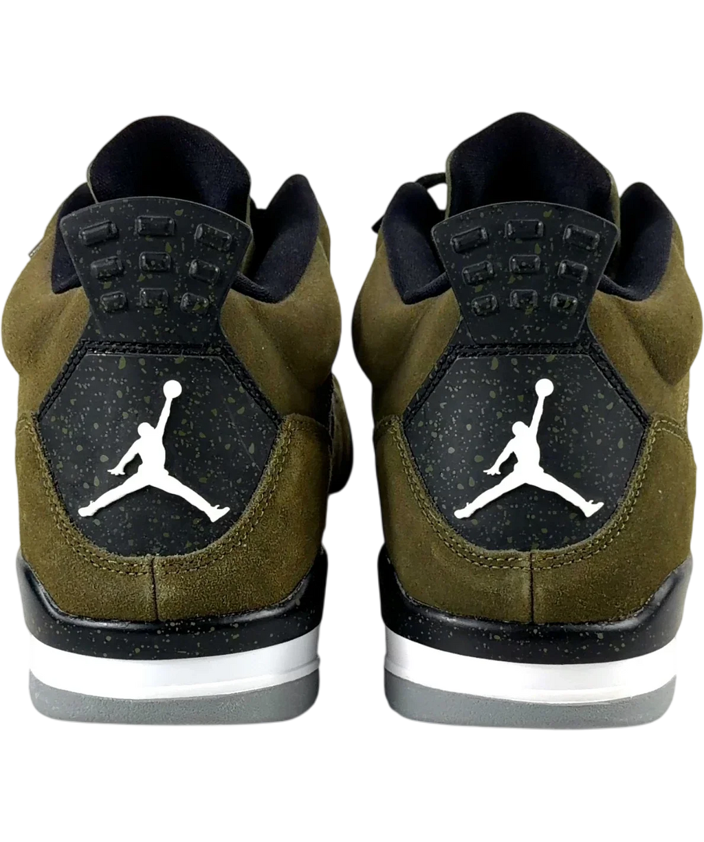 Nike olive Colour, size UK 9 EU 43 👞 — back