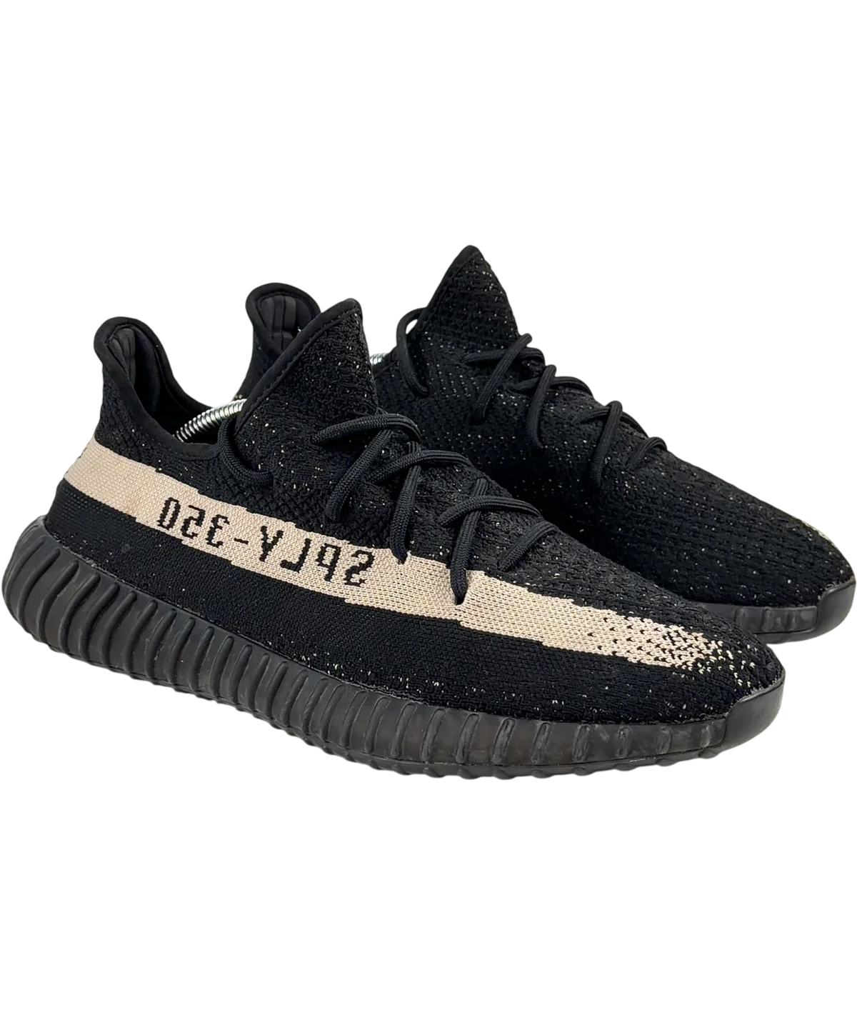 adidas Black Yeezy Boost 350 V2, size UK 9 EU 42 👠 — front
