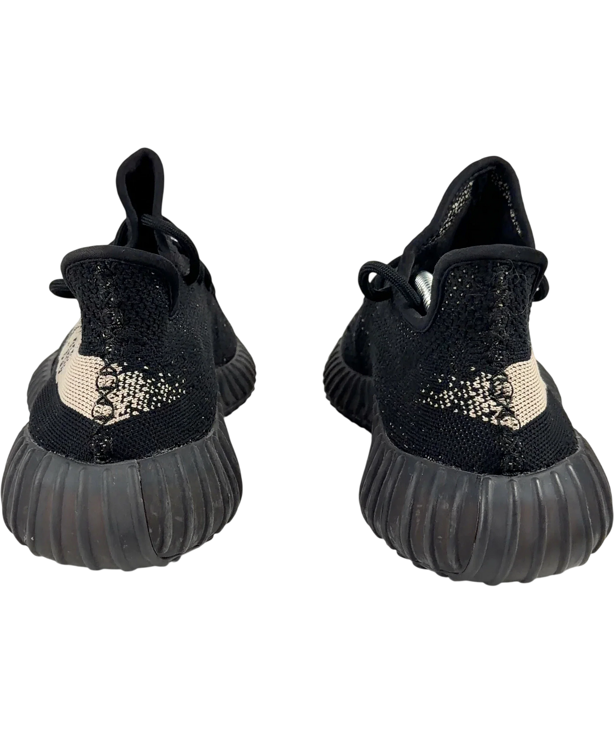 adidas Black Yeezy Boost 350 V2, size UK 9 EU 42 👠 — back
